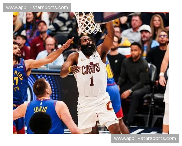 预期助攻数据大幅提升 哈登盘活骑士半场阵地进攻